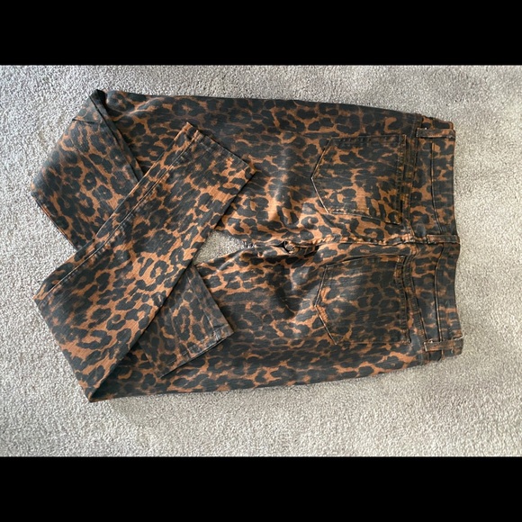 Joe’s Jeans Leopard print jeans - Picture 2 of 4